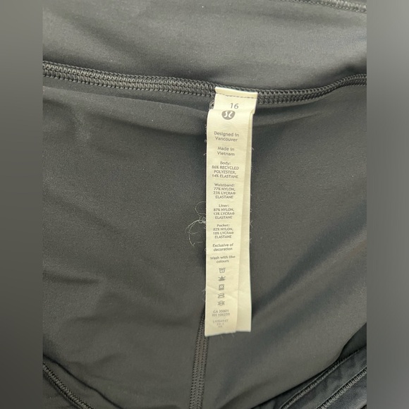 Lululemon Pace Rival Mid-Rise Skirt - Colour: Camo Deep Coal Multi/Black - Picture 4 of 7